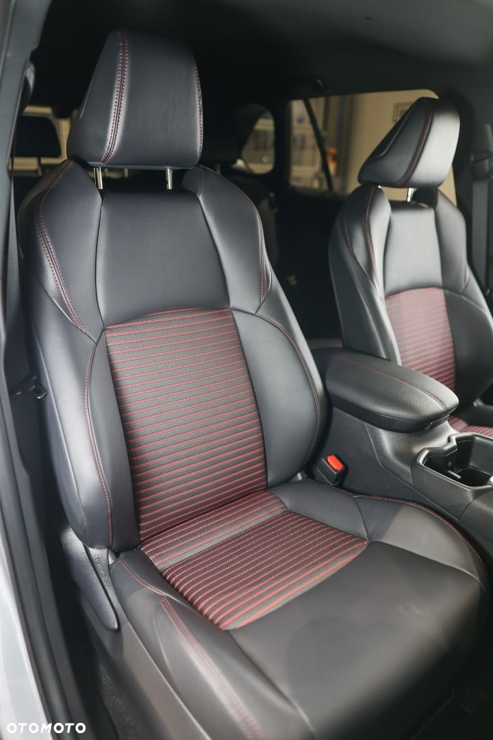 Toyota RAV4 - 29