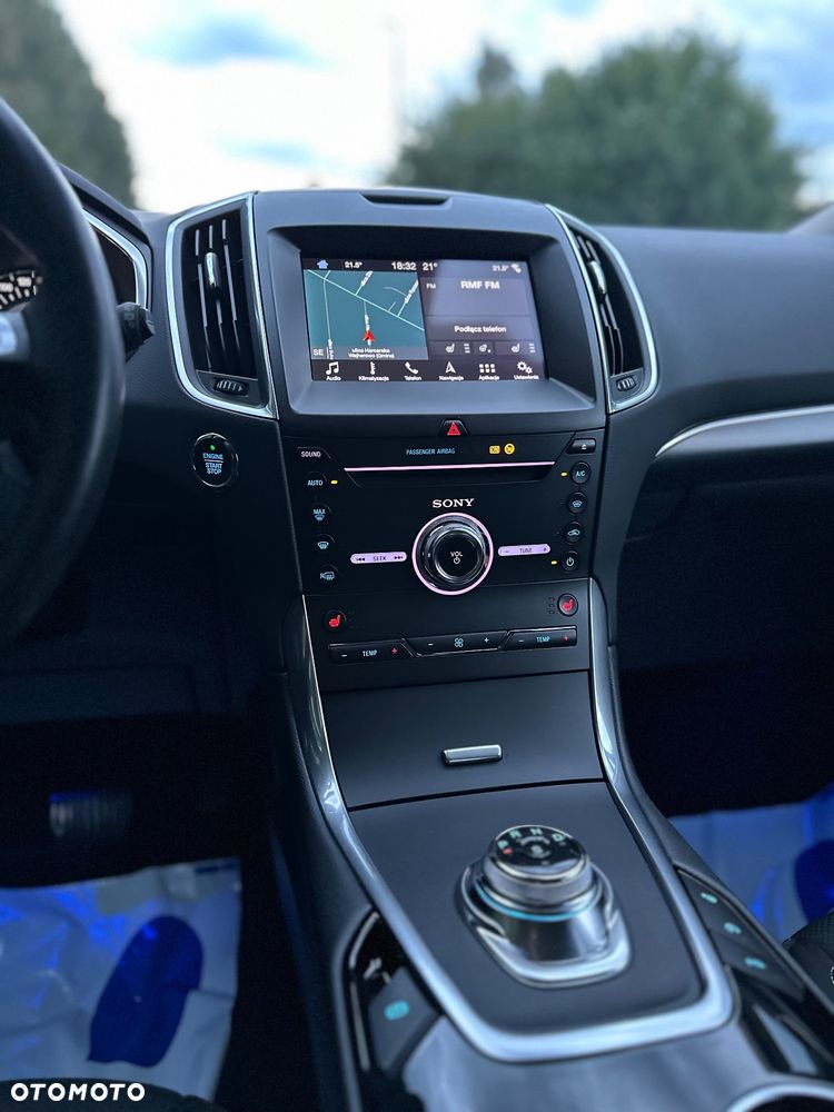 Ford S-Max 2.0 EcoBlue Titanium - 17