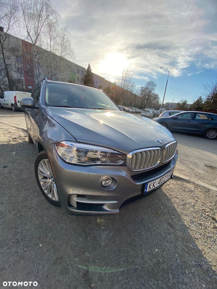 BMW X5 xDrive50i - 10