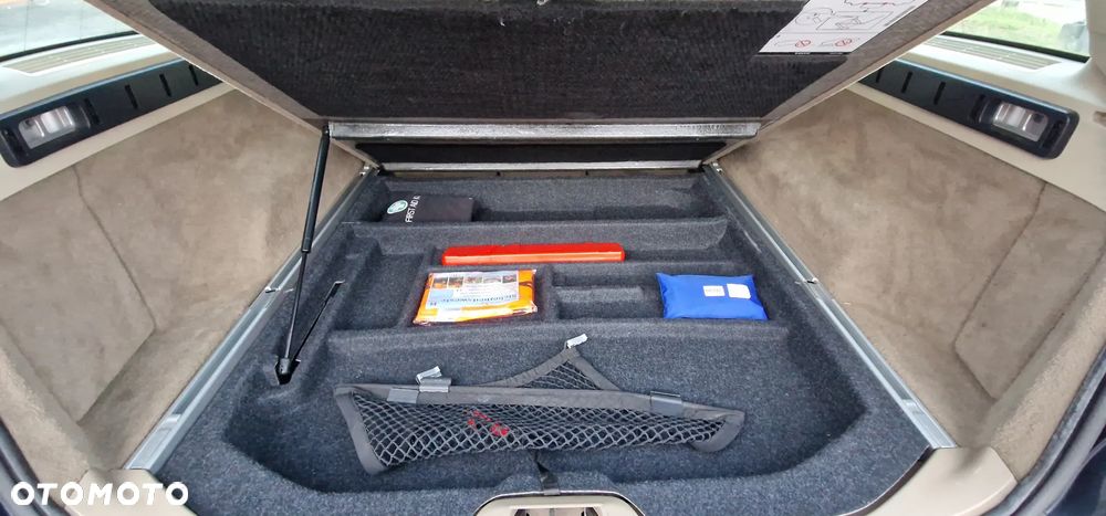 Volvo V70 2.0 Momentum - 13