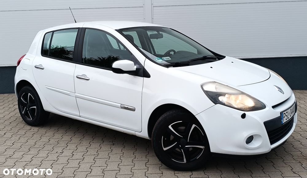 Renault Clio 2012 photo 3