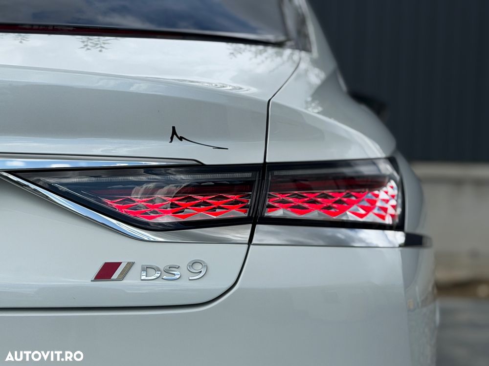 DS Automobiles DS 9 1.6 PHeV FWD 250 EAT8 PERFORMANCE Line + - 19