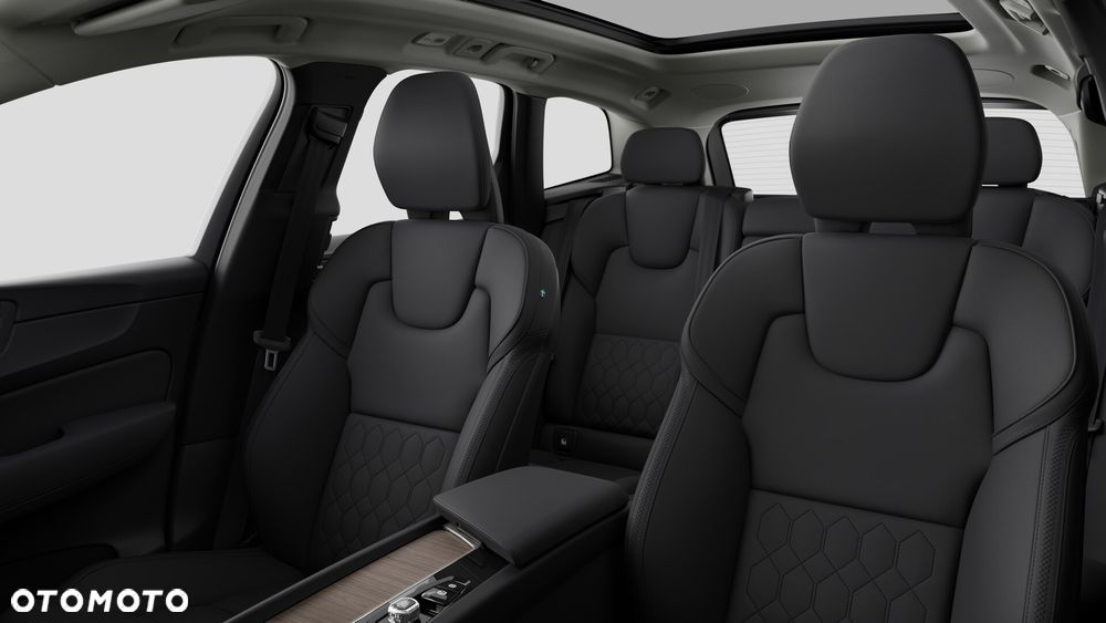 Volvo XC 60 T6 Plug-In Hybrid AWD Plus Bright - 14