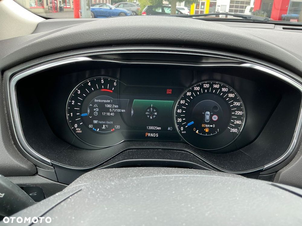 Ford Mondeo 2.0 TDCi Titanium PowerShift - 11