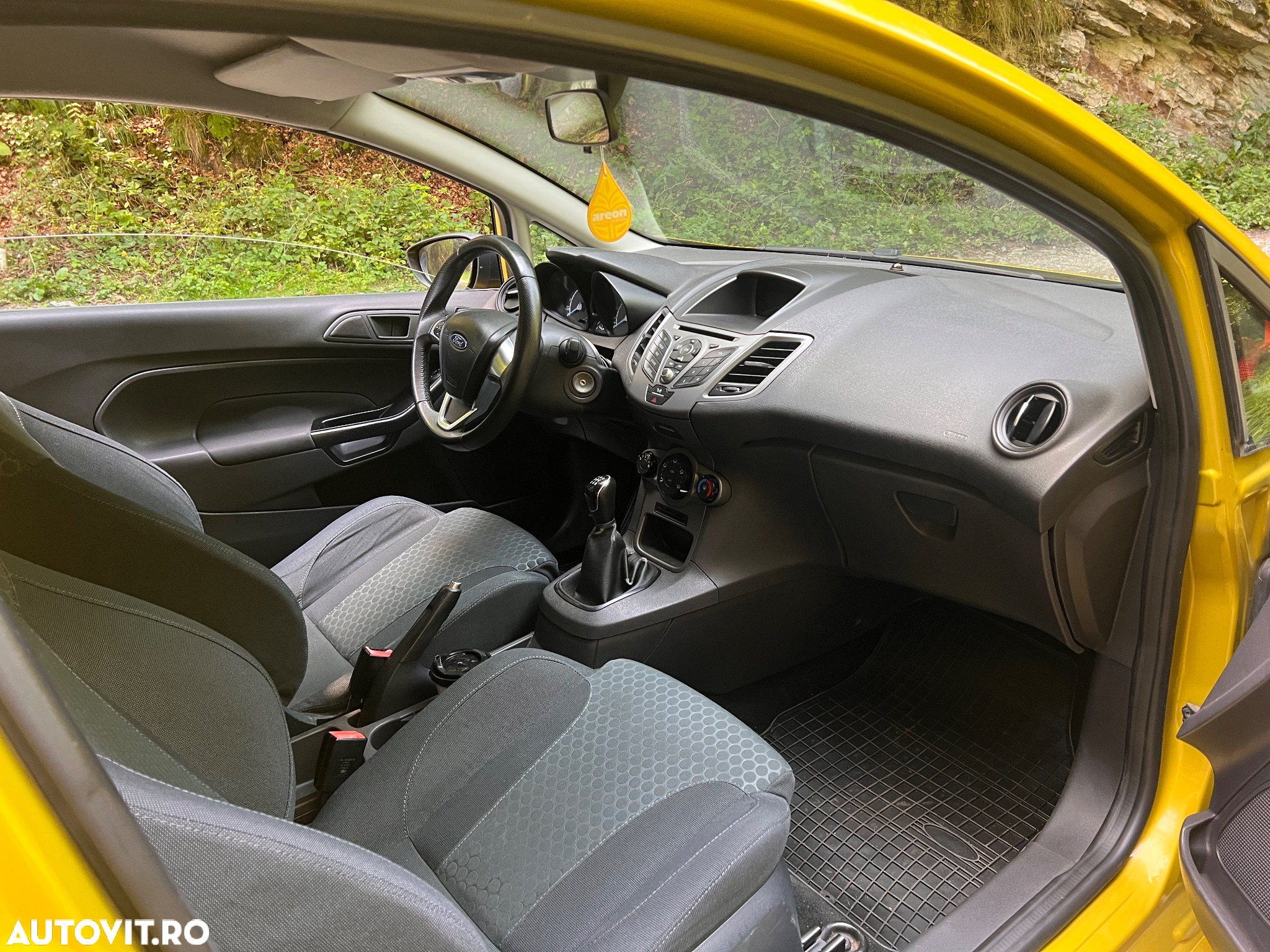 Ford Fiesta 1.5 TDCi Trend - 9
