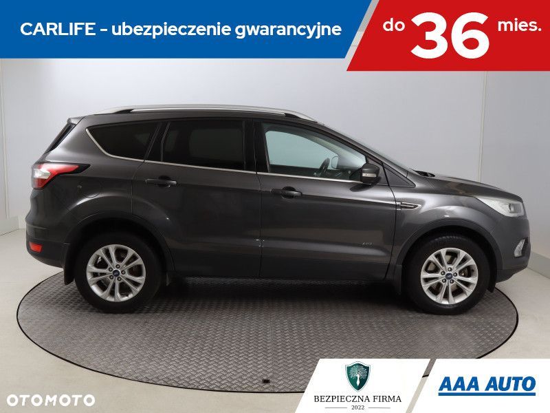 Ford Kuga - 8