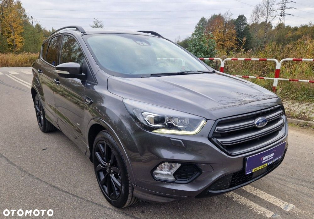 Ford Kuga 2.0 TDCi 4x4 ST-Line - 12