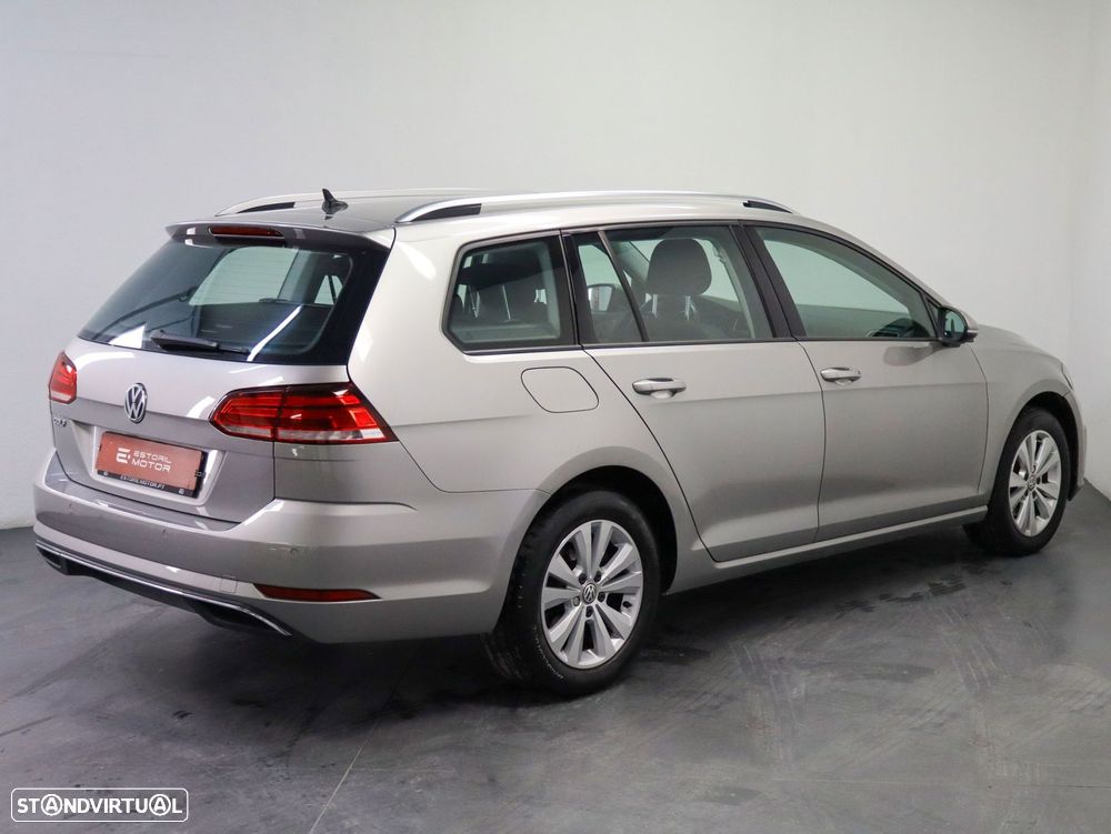 VW Golf Variant 1.6 TDi Confortline DSG - 3