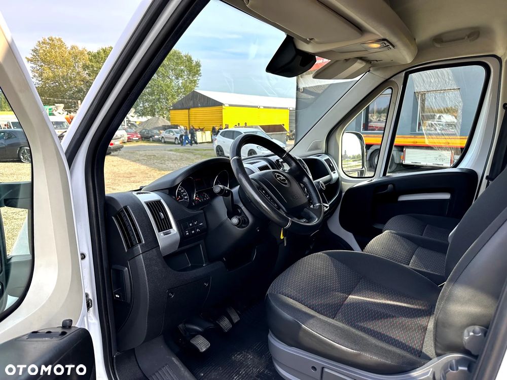 Opel MOVANO - 29