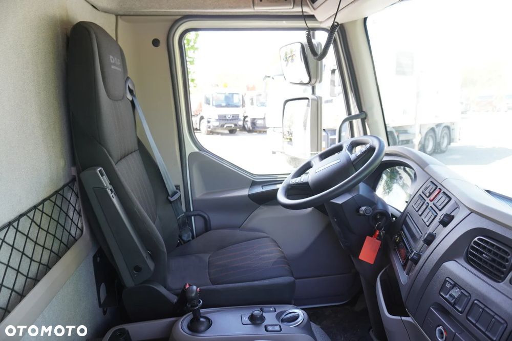 DAF LF 12.210 kontener 18 palet z windą / 50 tys.km /2024_245461 - 28