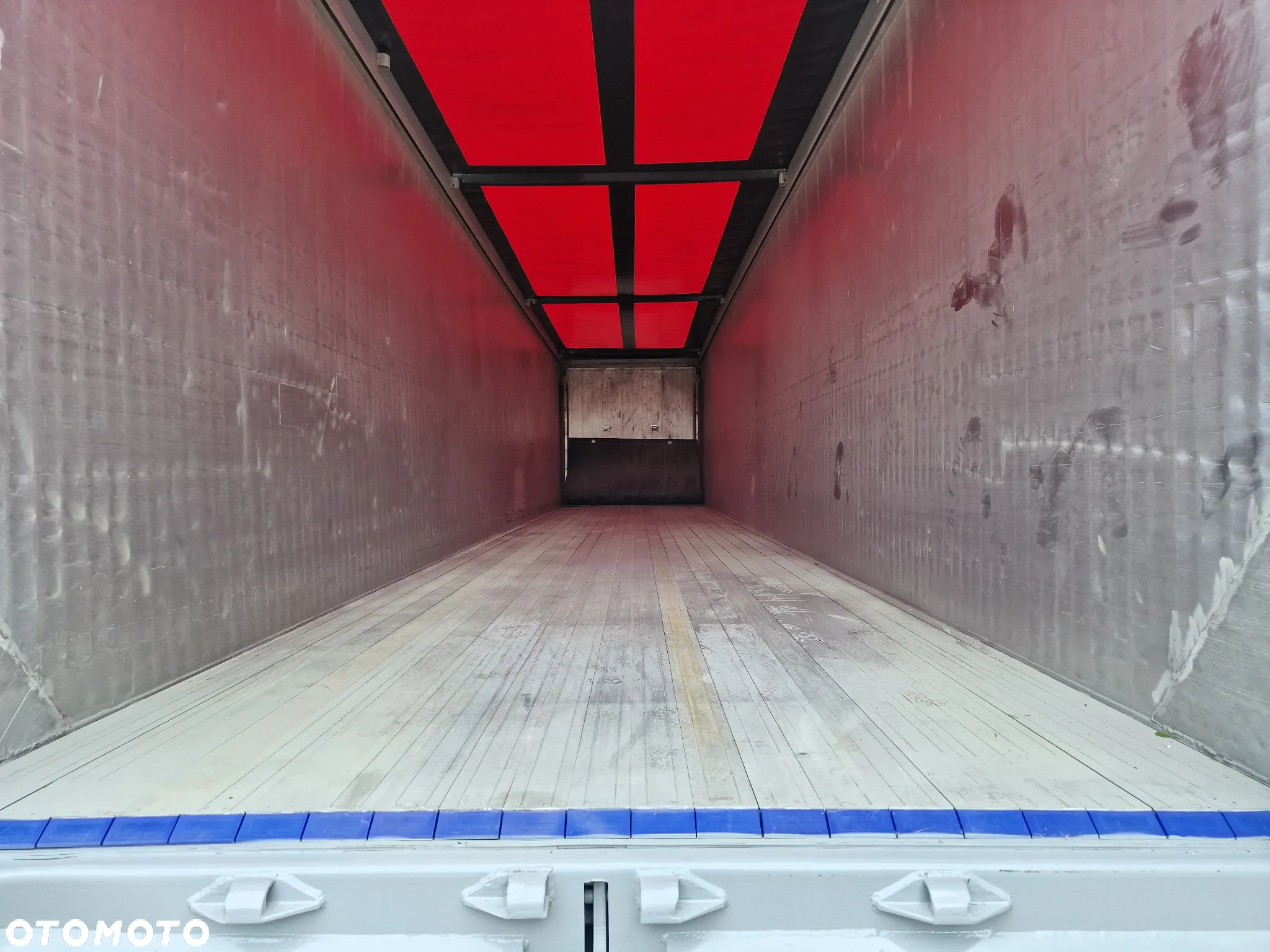 Benalu Ruchoma podłoga 92m3 Podłoga 10 mm 7600 kg - 11