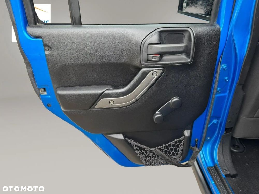 Jeep Wrangler - 20
