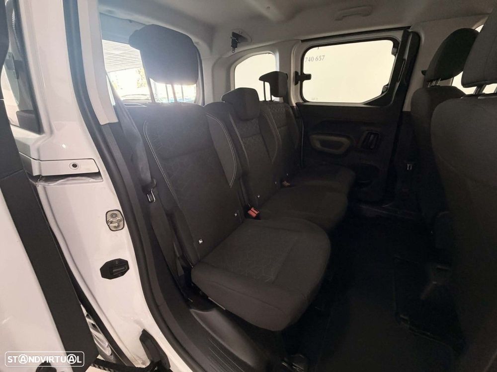 Peugeot Rifter 1.5 BlueHDi Active - 12