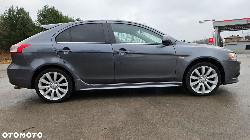 Mitsubishi Lancer 1.8 Intense - 15