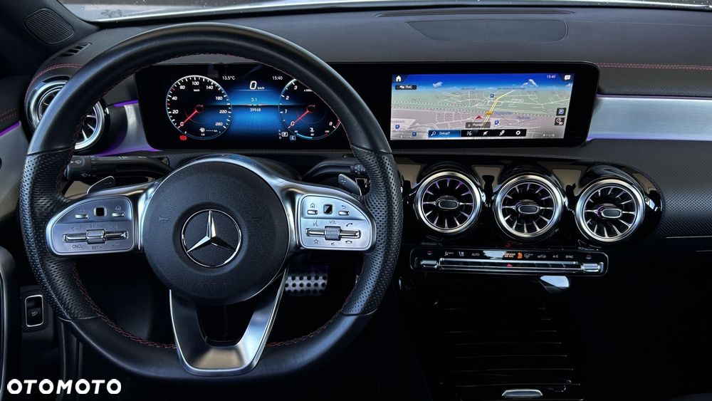 Mercedes-Benz CLA 180 AMG Line 7G-DCT - 16
