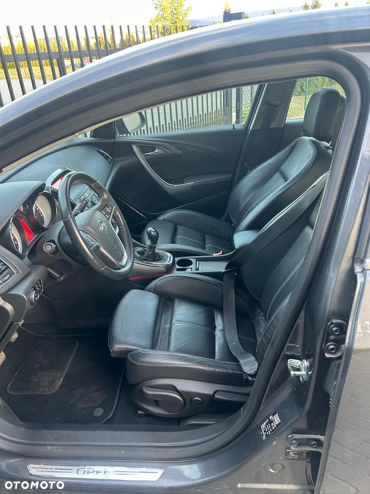 Opel Astra 1.6 Cosmo - 4