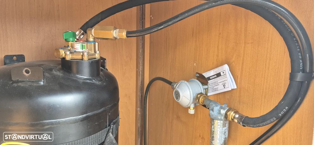 Ford Transit 2.4 TDCI - RIMOR  BLU CAMP BY 51 - 6 LUGARES - 6 DORMIDAS - 52