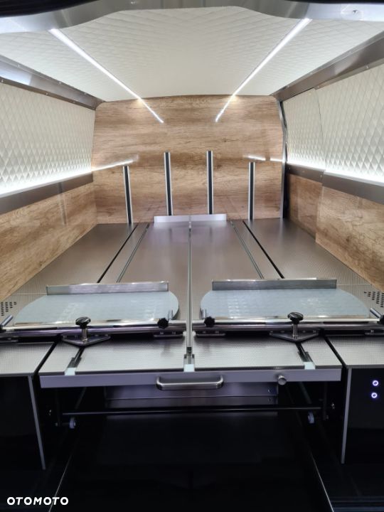 Zabudowa funeralna karawan pogrzebowy Vito - 10