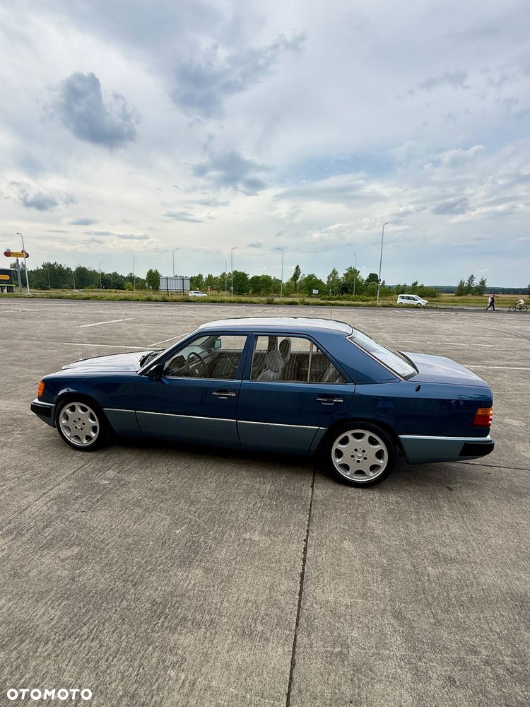 Mercedes-Benz W124 (1984-1993) - 10