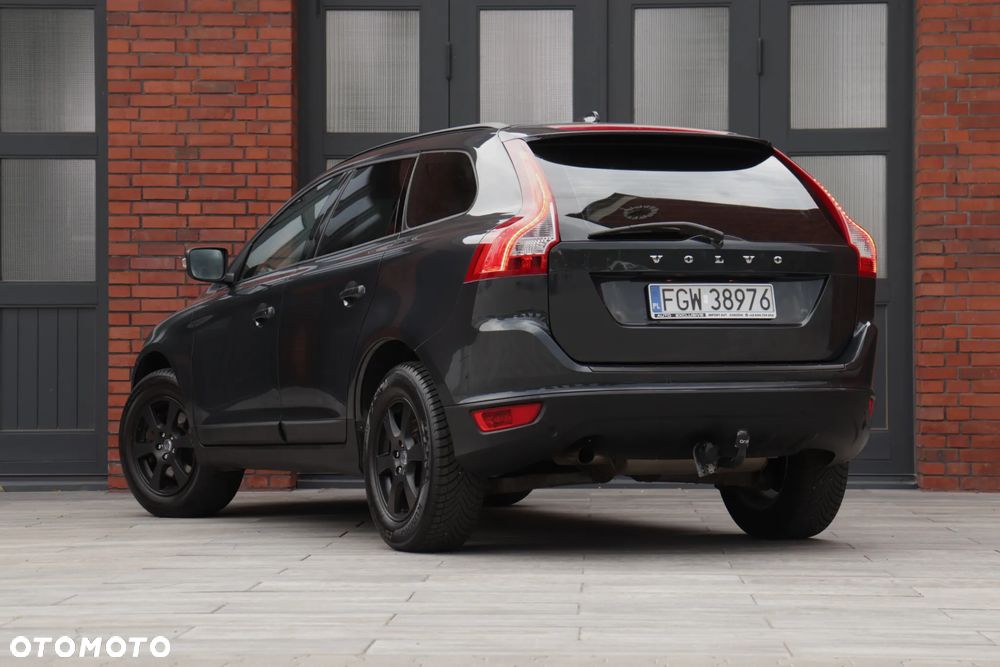 Volvo XC 60 D3 Momentum - 16