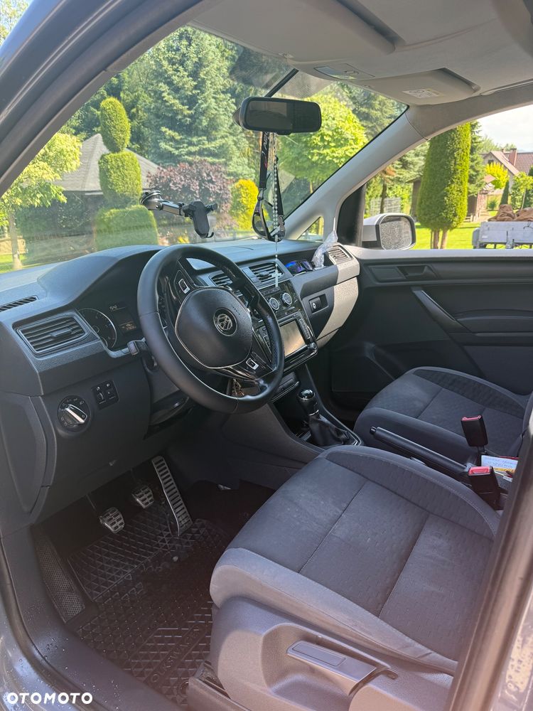 Volkswagen Caddy - 9