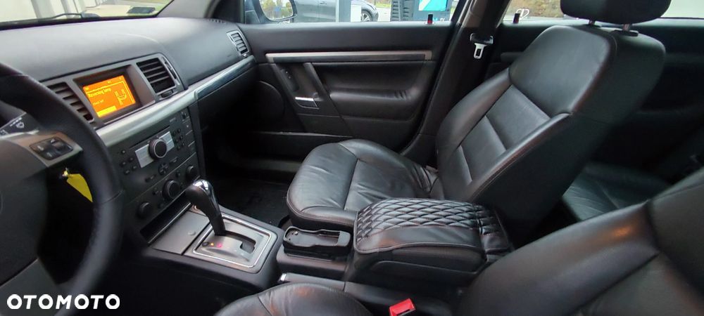 Opel Vectra 1.9 CDTI Cosmo ActiveSelect - 25