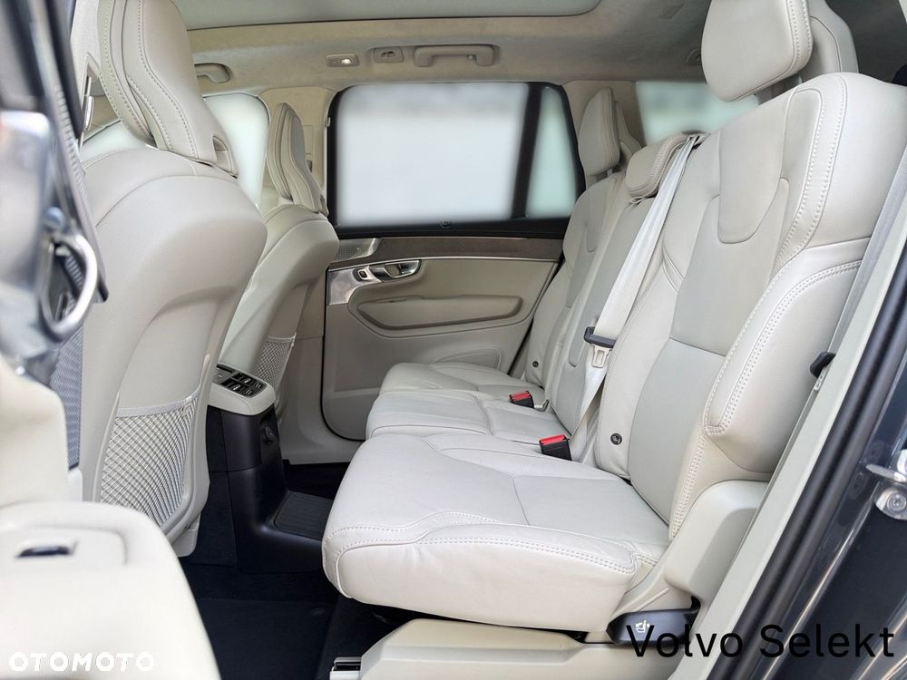 Volvo XC 90 - 15