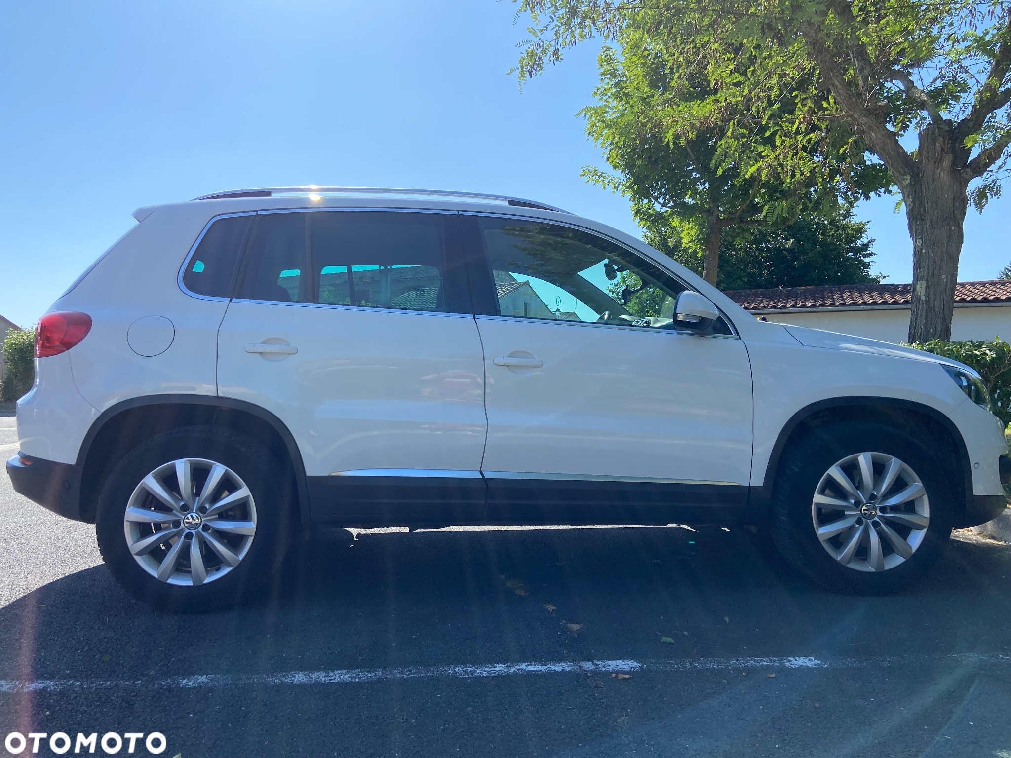 Volkswagen Tiguan - 5