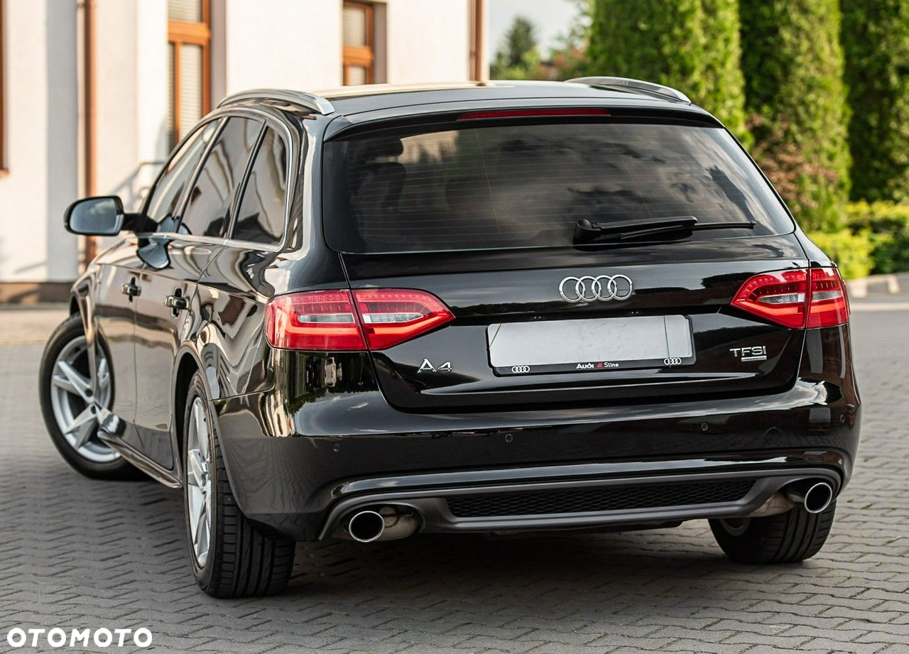 Audi A4 Avant 2.0 TFSI quattro S line Sportpaket - 2