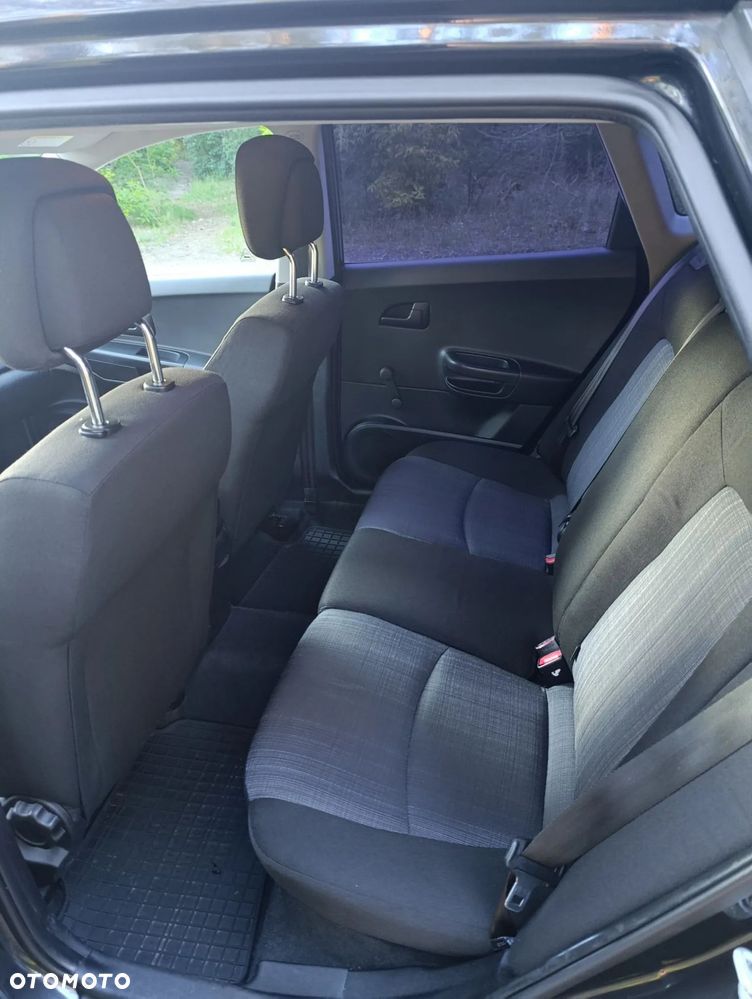 Kia Ceed 1.6 Comfort - 16