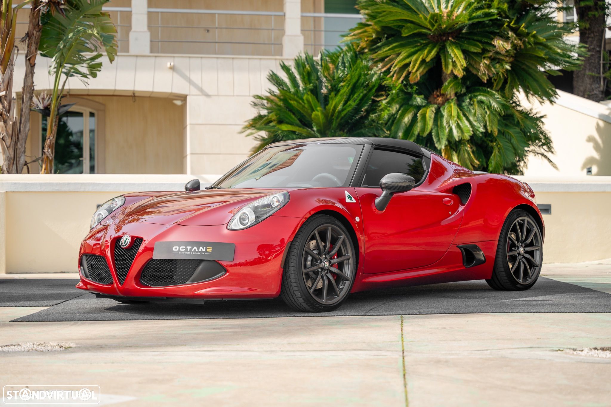 Alfa Romeo 4C Spider 1750 TBi - 1