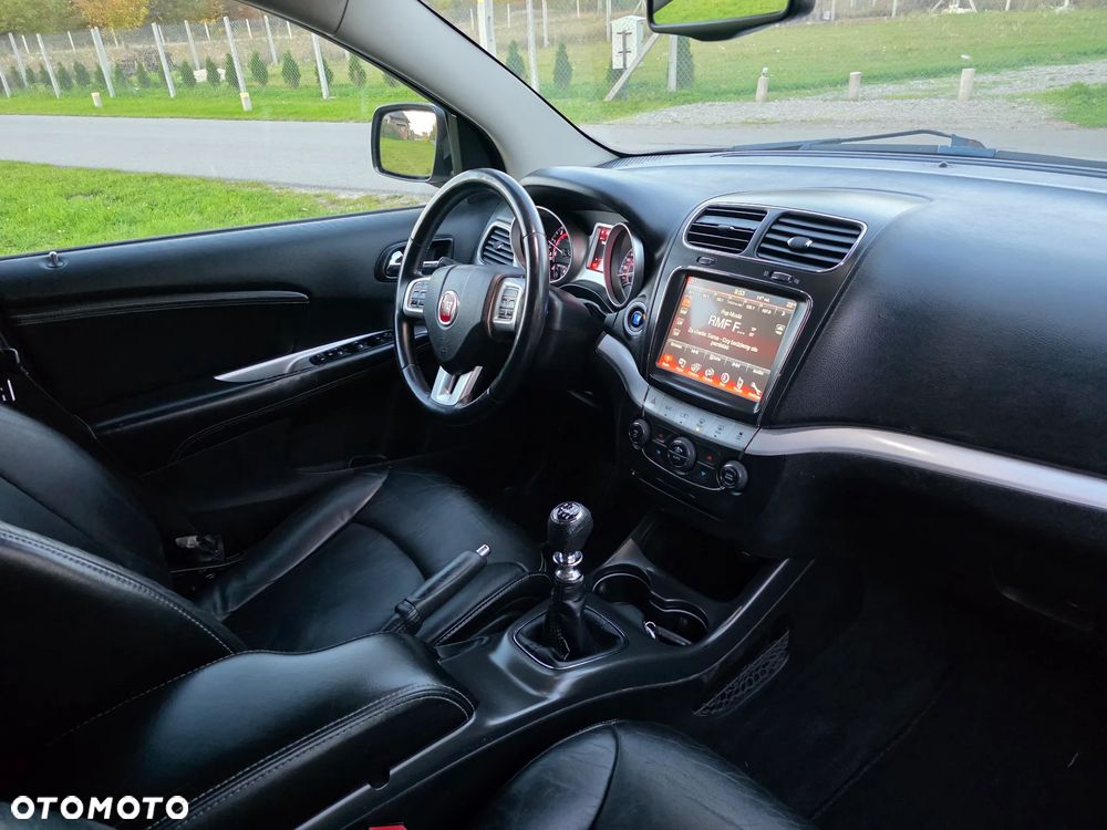Fiat Freemont 2.0 Multijet Lounge - 27