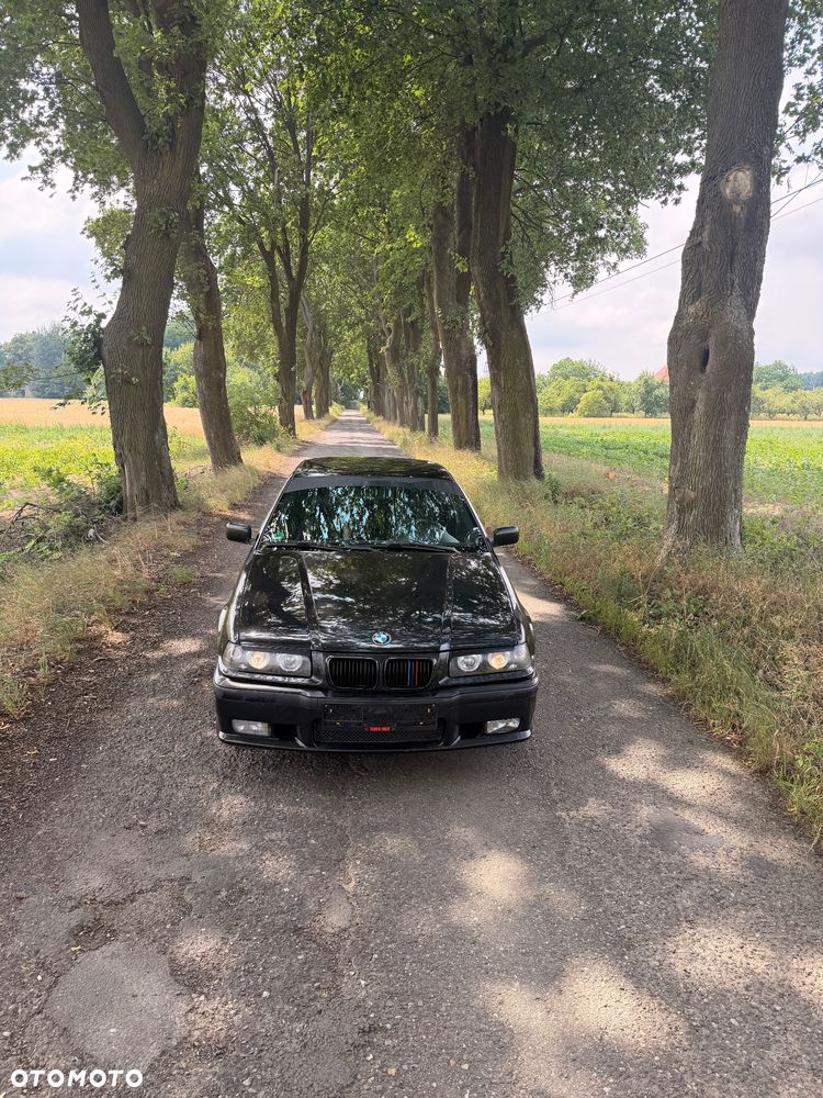 BMW Seria 3 - 1