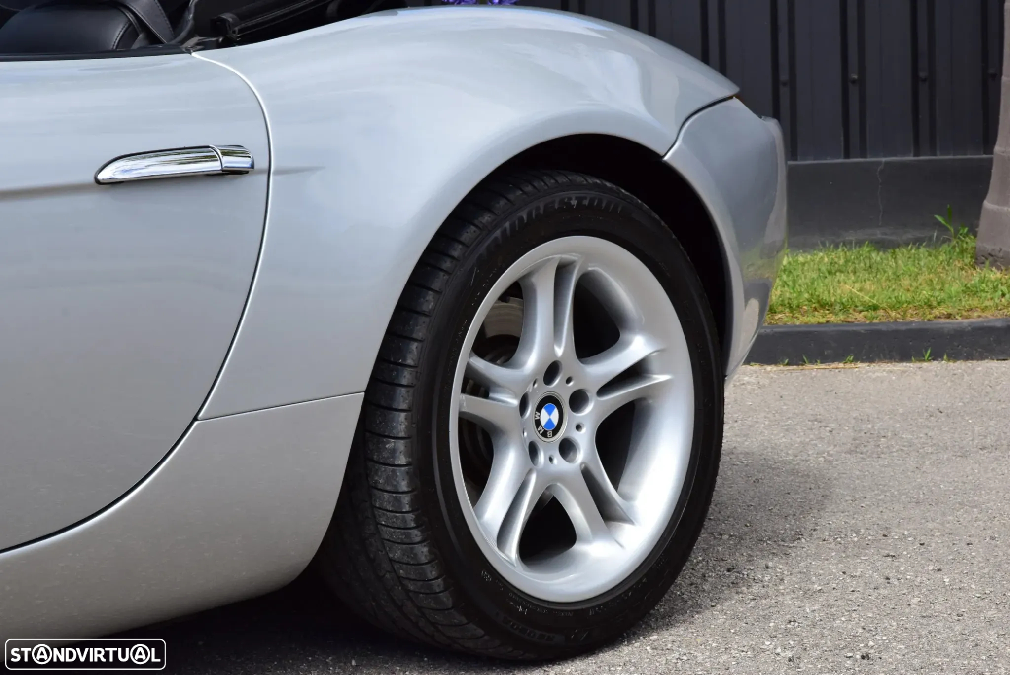 BMW Z8 Standard - 14