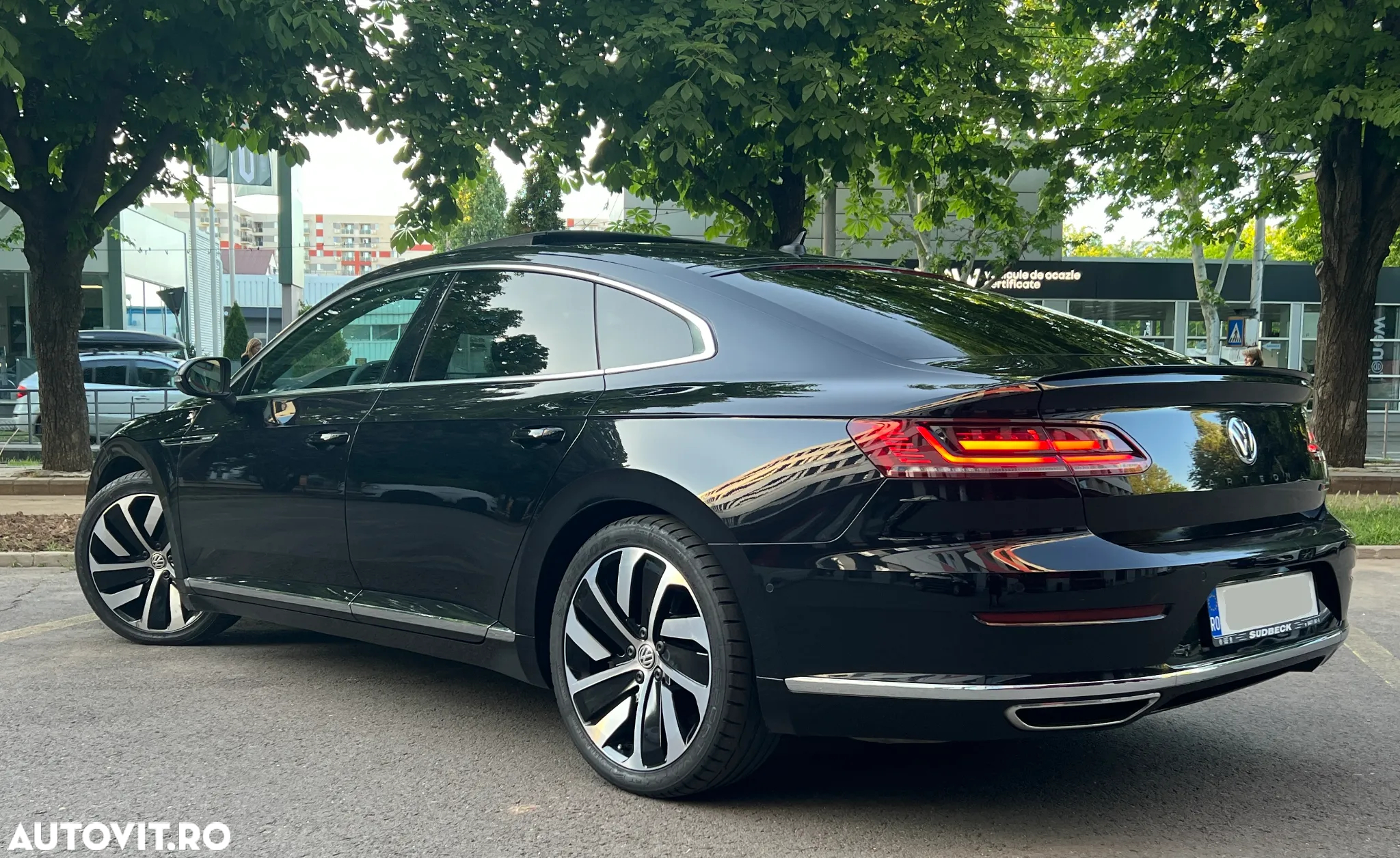 Volkswagen ARTEON 2.0 TDI DSG 4Motion Elegance - 5