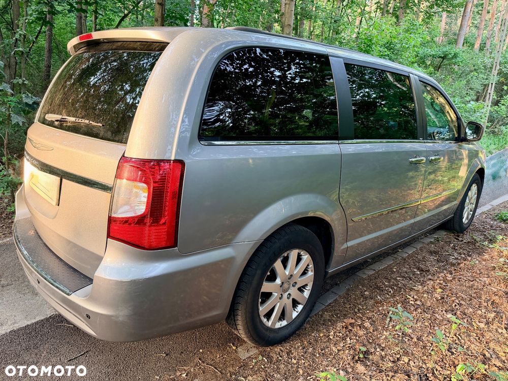 Chrysler Town & Country 3.6 Touring - 6