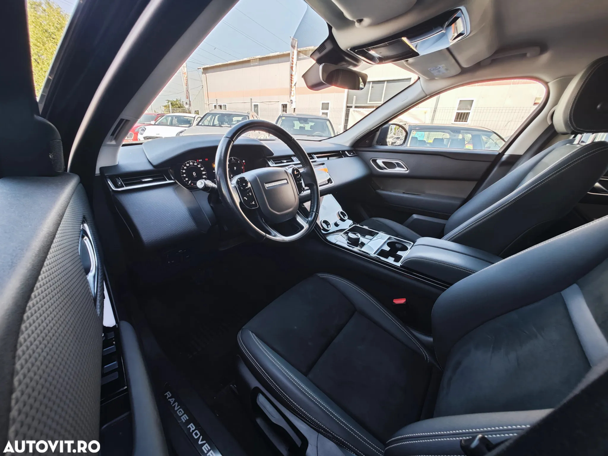 Land Rover Range Rover Velar 2.0 - 11