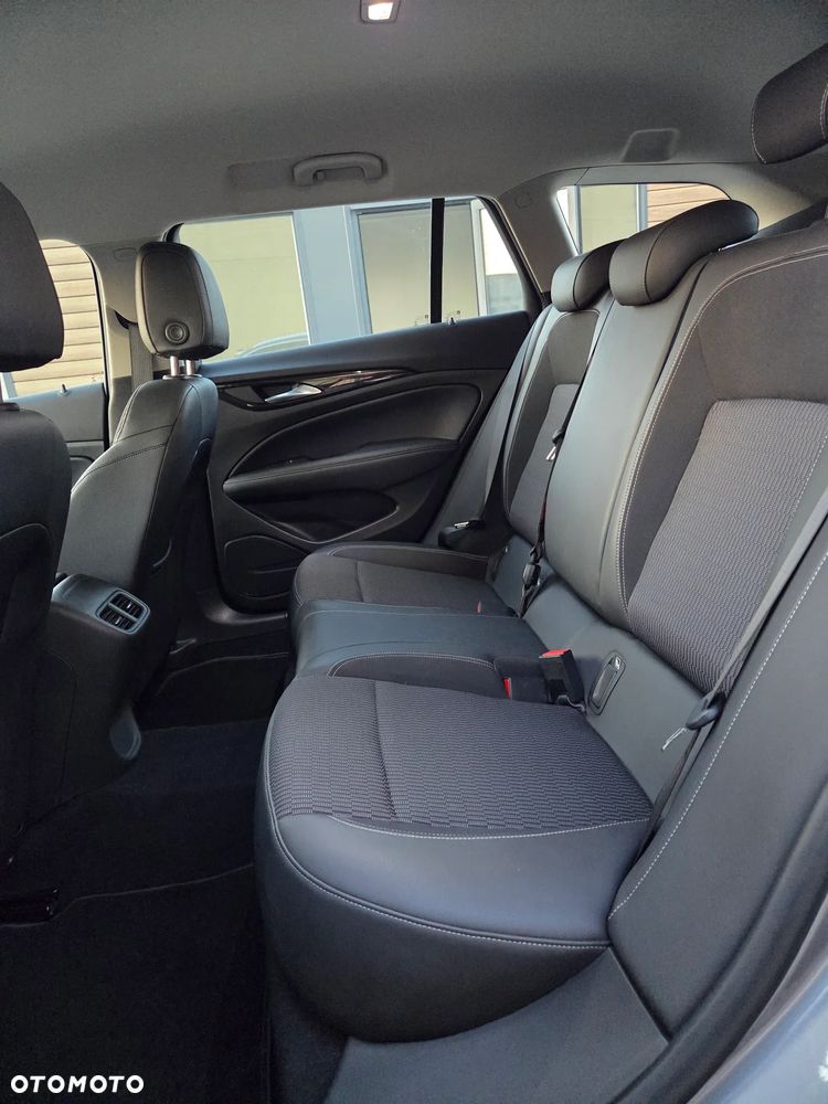 Opel Insignia 2.0 CDTI Elegance S&S - 21