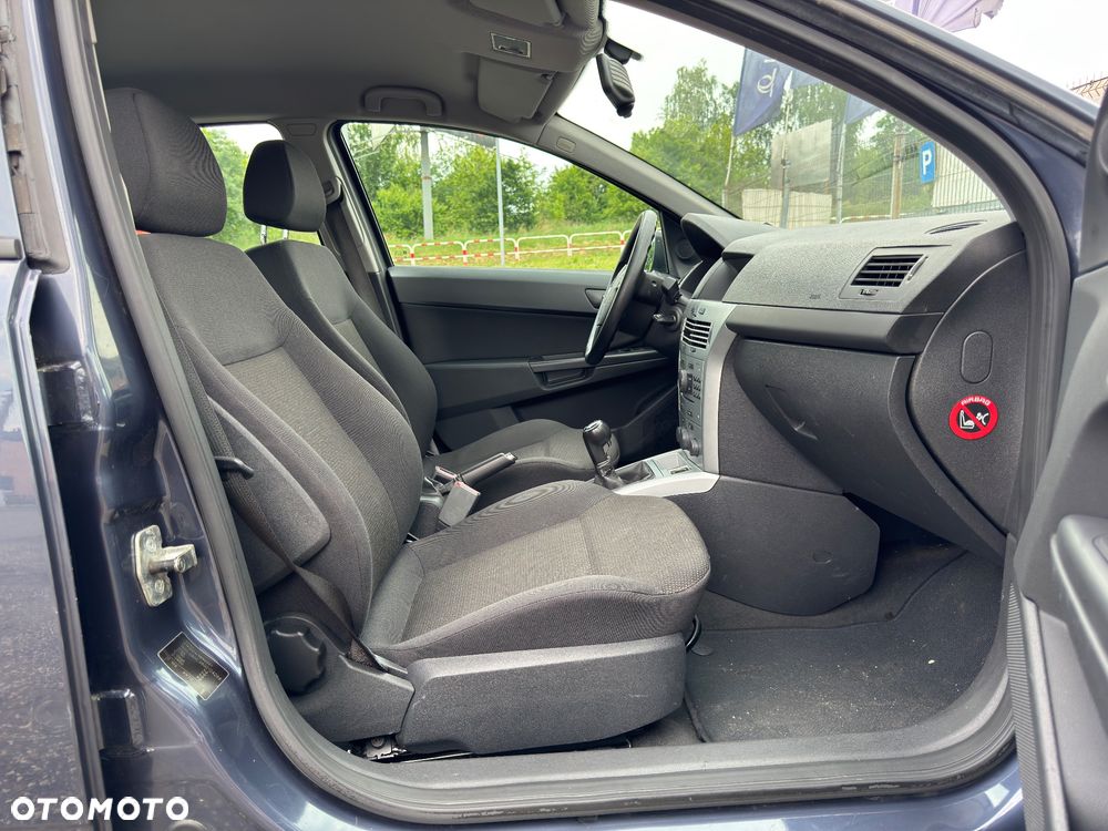Opel Astra - 22