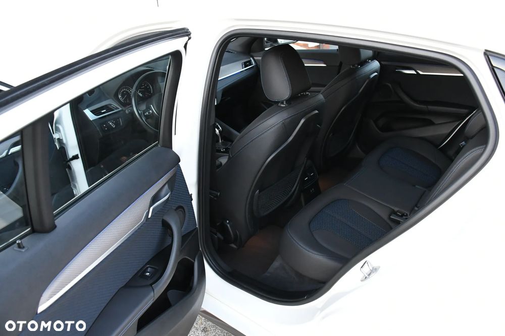 BMW X2 sDrive18i M Sport - 23