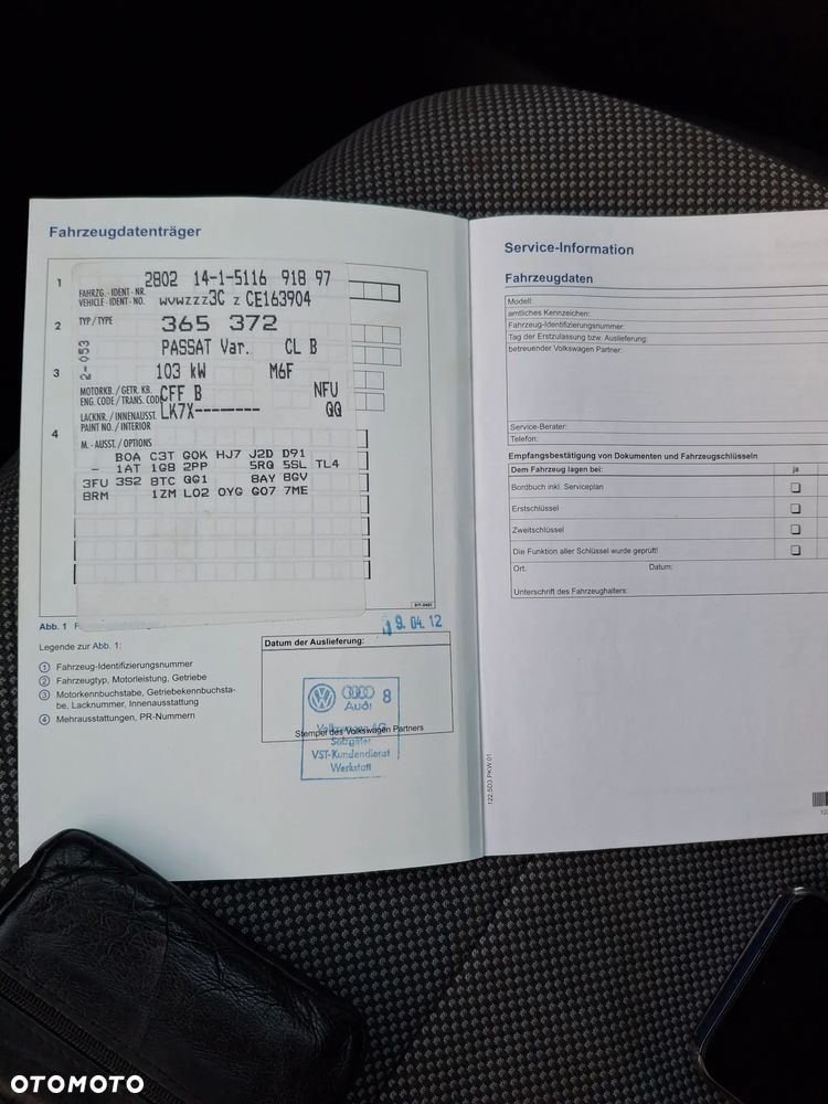 Volkswagen Passat - 21