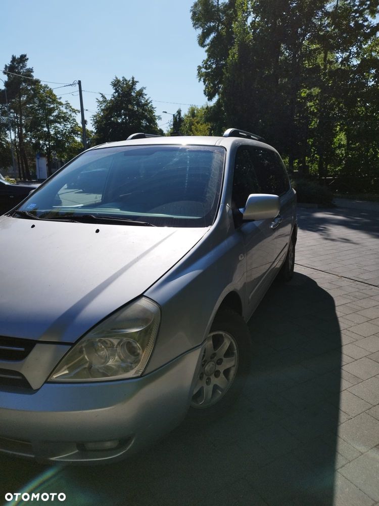 Kia Carnival - 5