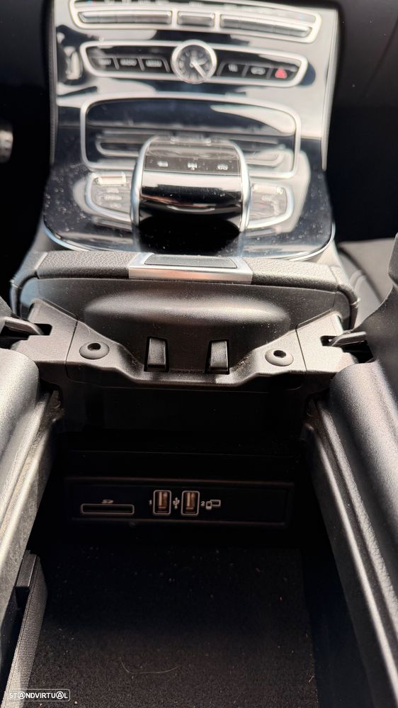 Mercedes-Benz E 220 d AMG Line - 43