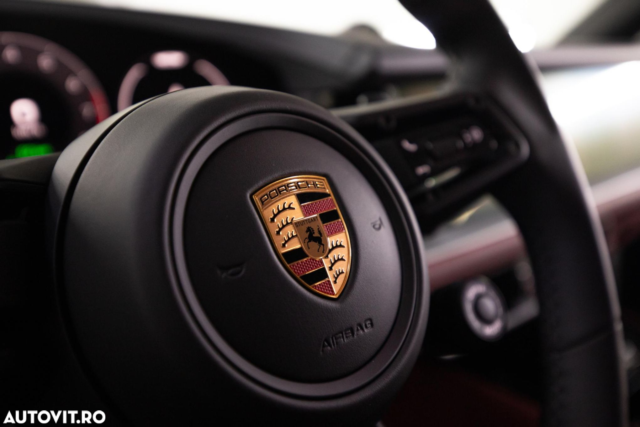 Porsche Cayenne - 25