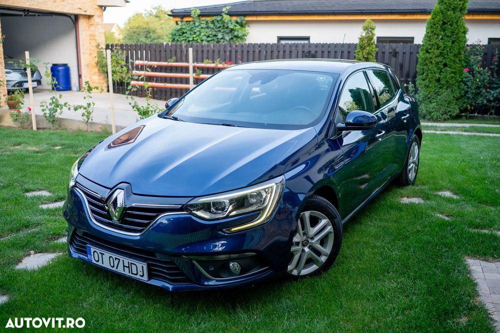 Renault Megane BLUE dCi 115 EDC BUSINESS EDITION - 1