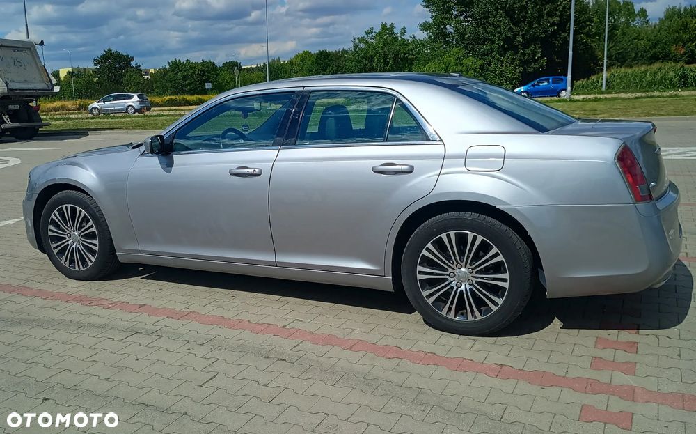 Chrysler 300s - 6