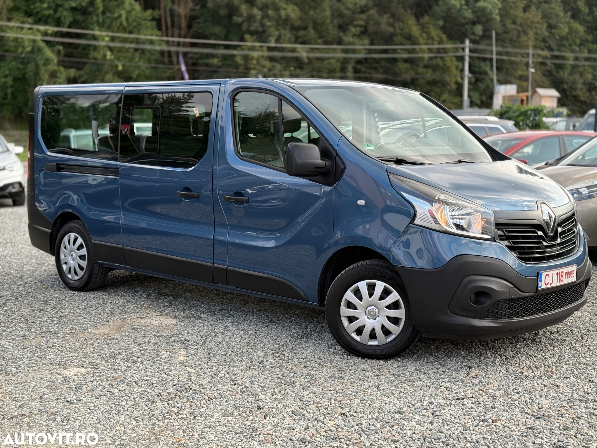 Renault Trafic - 17