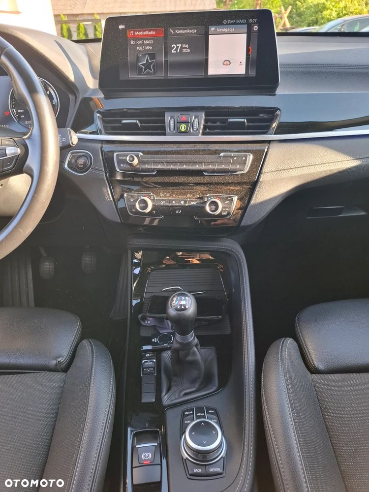 BMW X1 sDrive18d Sport Line - 10