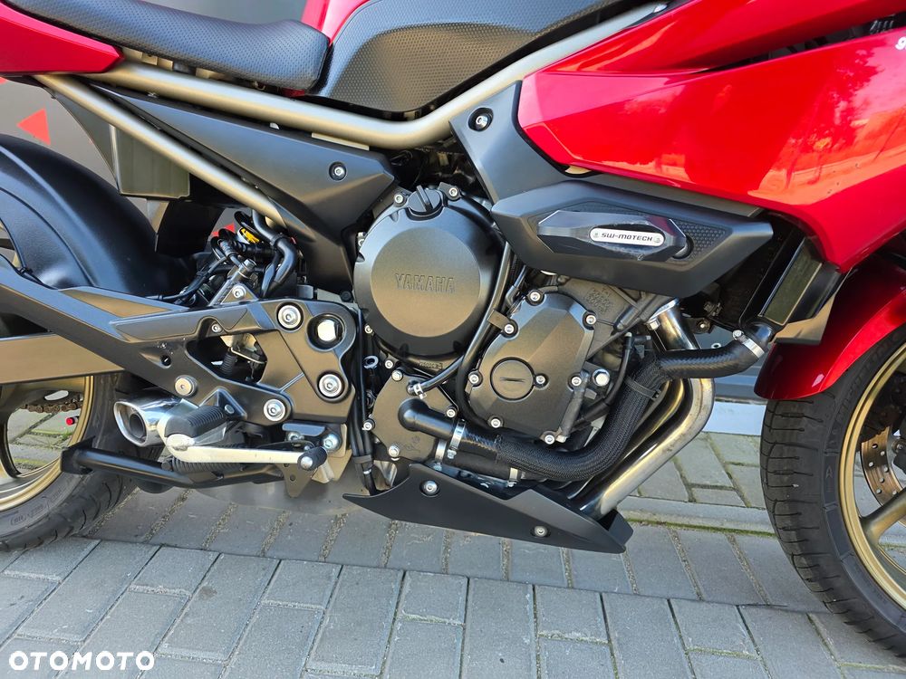 Yamaha XJ - 24
