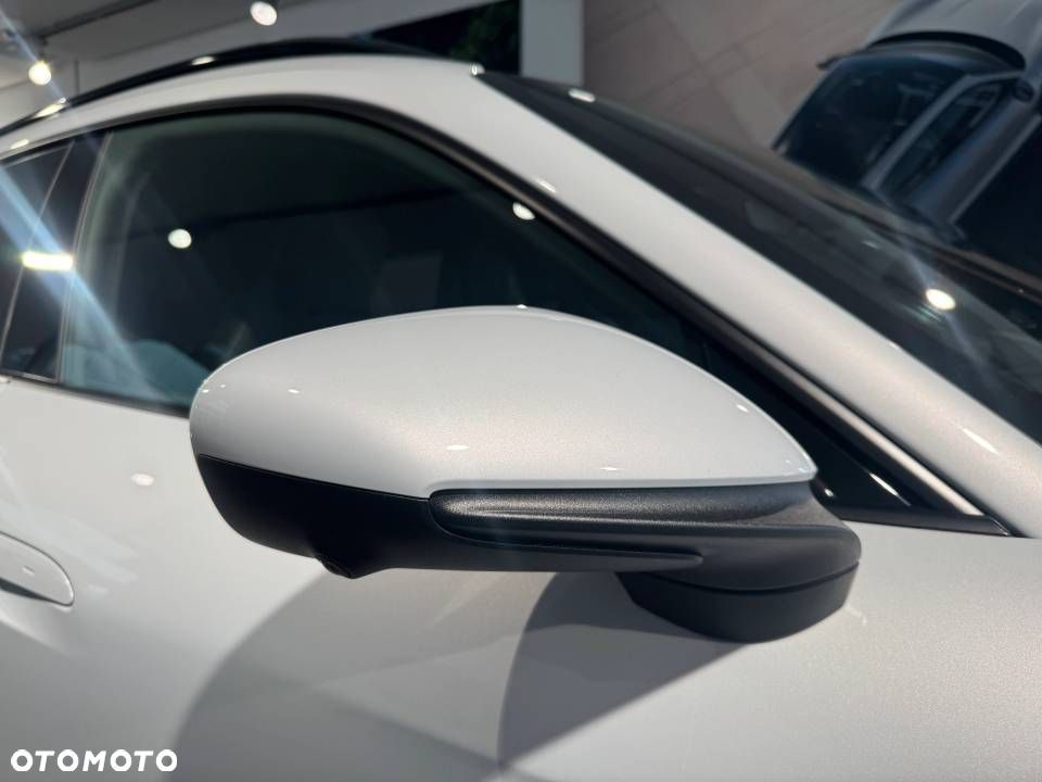 Porsche Taycan 105kWh 4 Performance Plus - 6